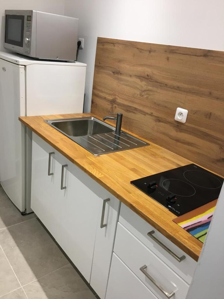 "Le Cocon"-Meuble De Tourisme 3 Etoiles -Residence "Les Logis De Beziers"-Garage Optionnel-Coeur De Ville-Plages A 16Km ! エクステリア 写真